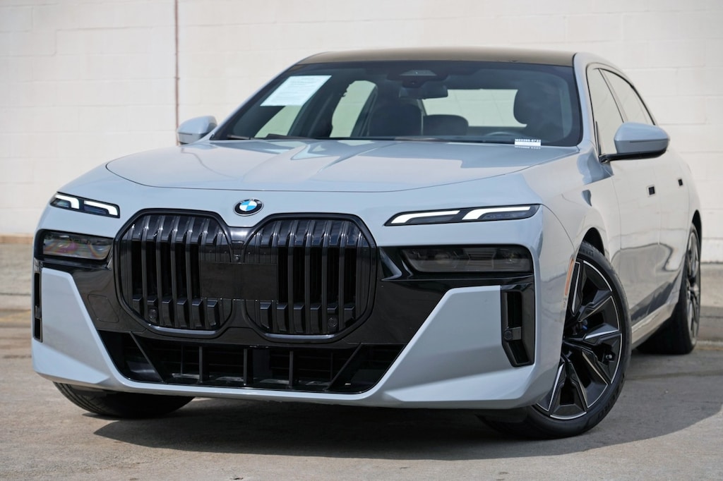Used 2023 BMW 7 Series 740i w/ M Sport & Parking Assist Packages Sedan