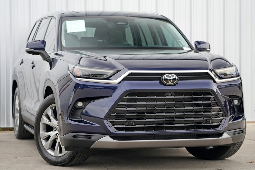 Used 2024 Toyota Grand Highlander Limited SUV