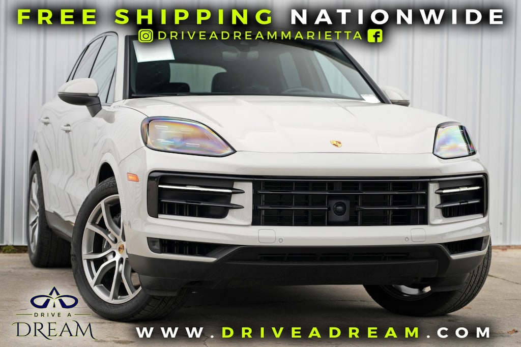 Used 2024 Porsche Cayenne w/ Premium Package SUV