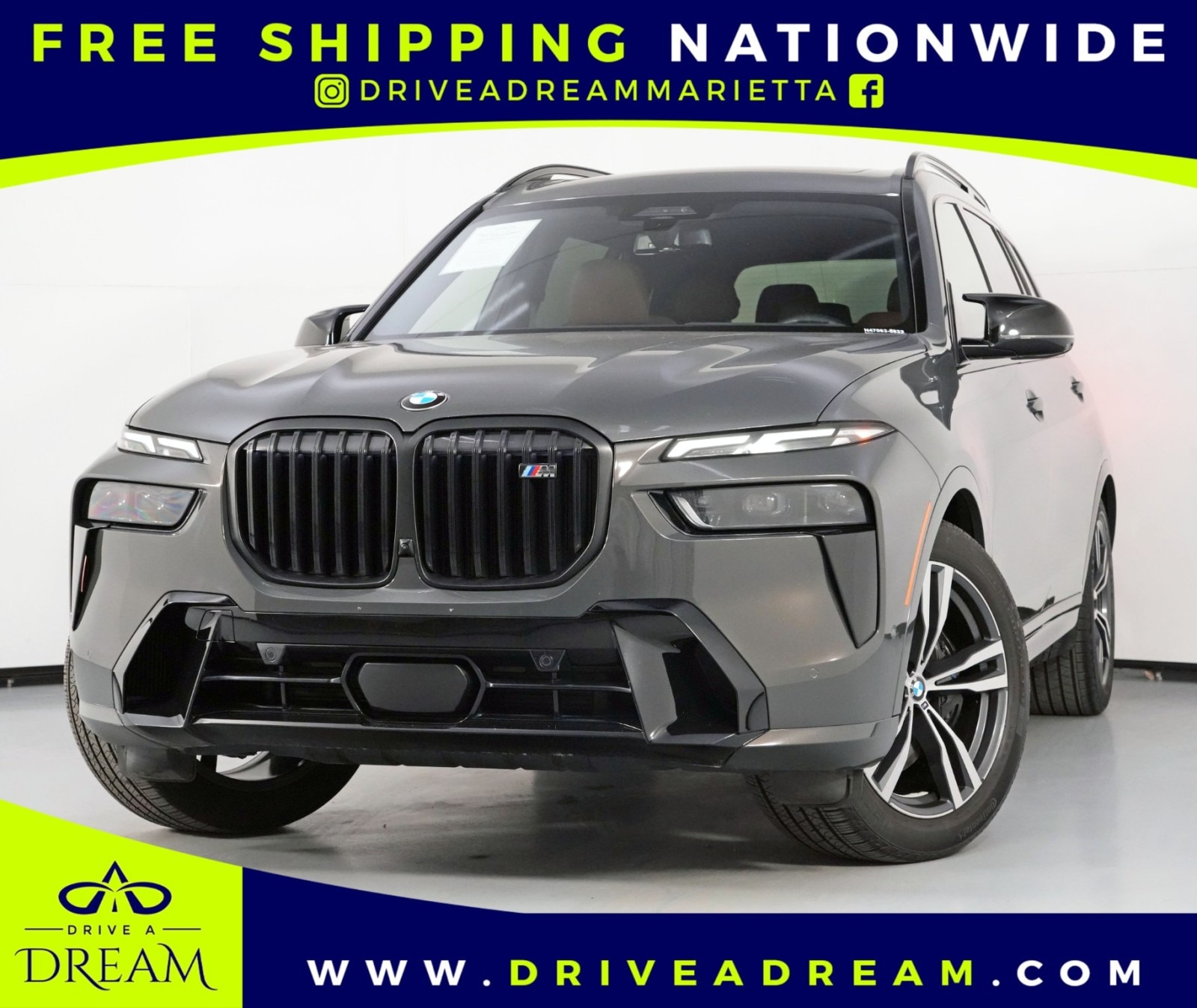 2023 BMW X7 M60i's photo