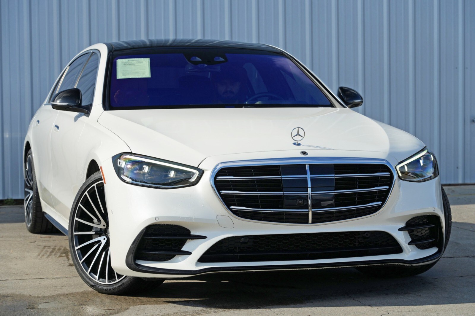2022 Mercedes Benz S 580 AMG photo 3