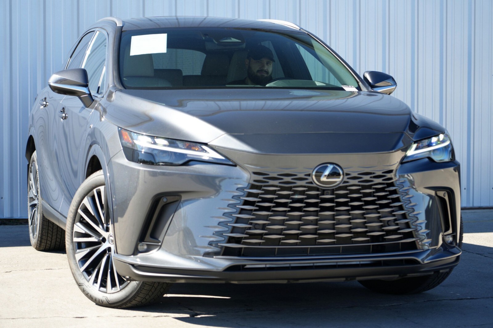 2024 Lexus RX 350 Premium photo 4