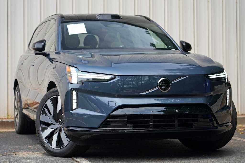 Used 2025 Volvo EX90 Ultra SUV