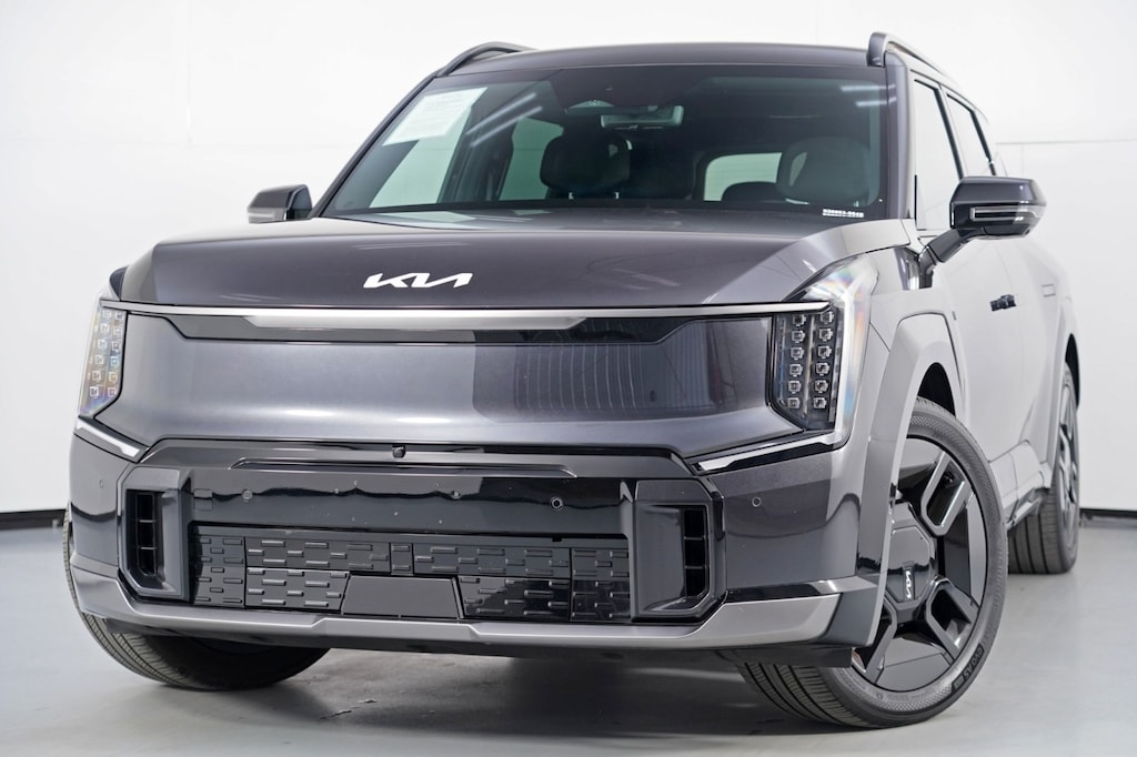 Used 2024 Kia EV9 GT-Line w/ Relaxation Package SUV