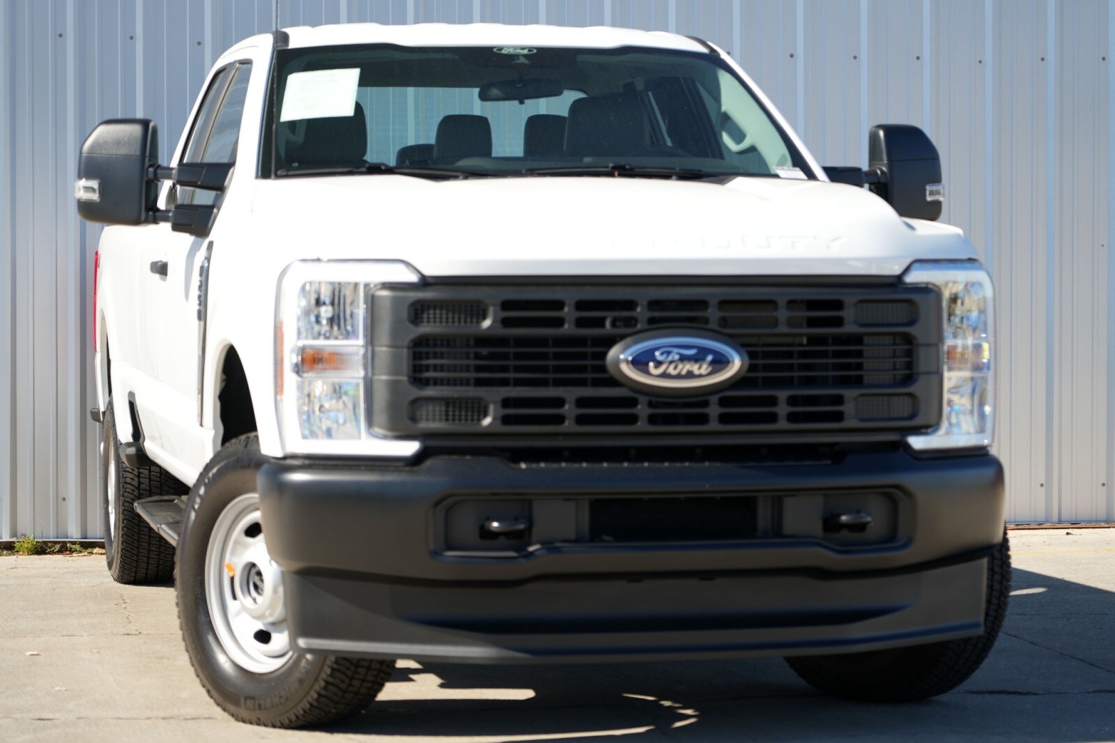 2025 Ford F-250 XL photo 2