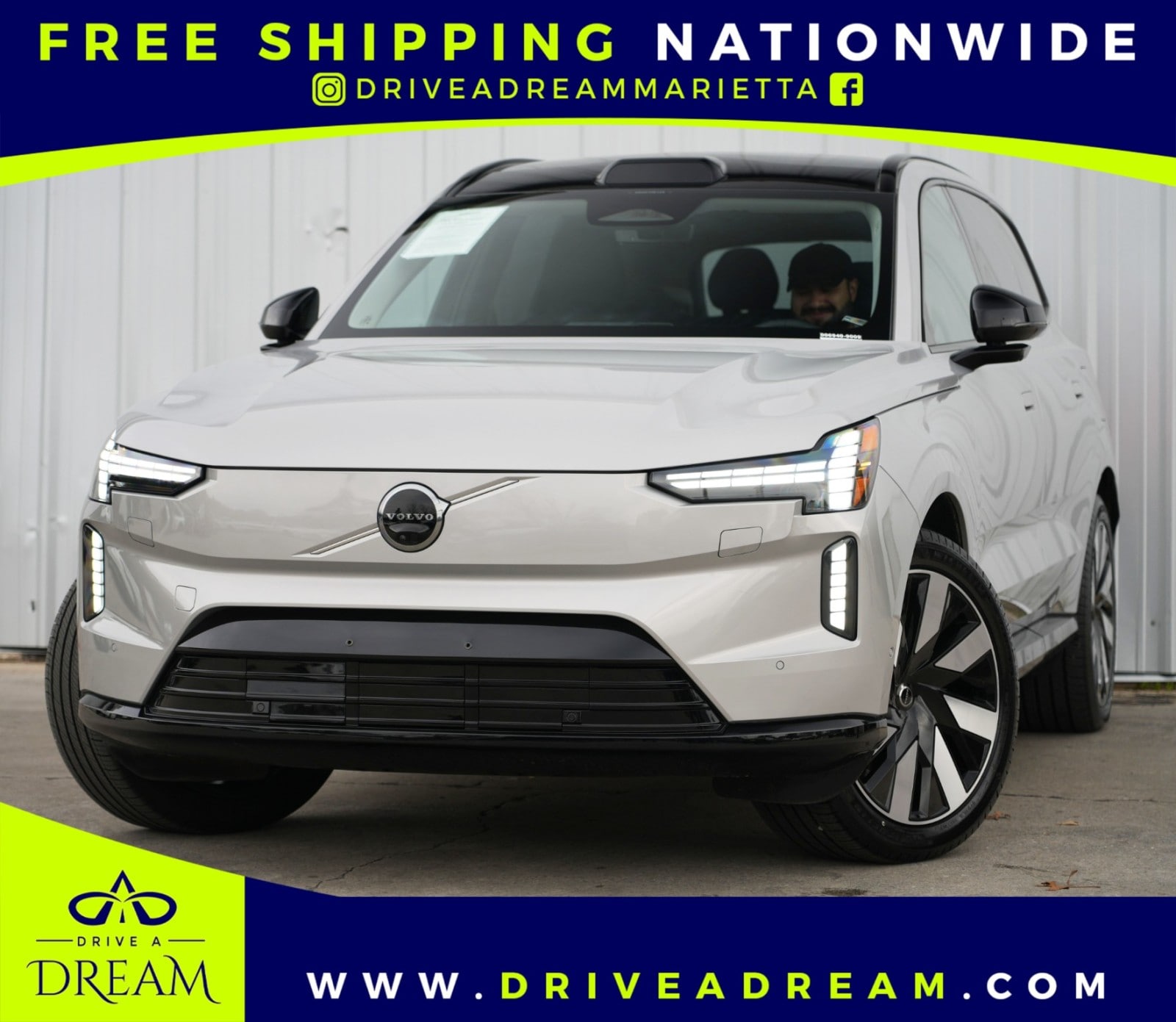 2025 Volvo EX90 Plus's photo