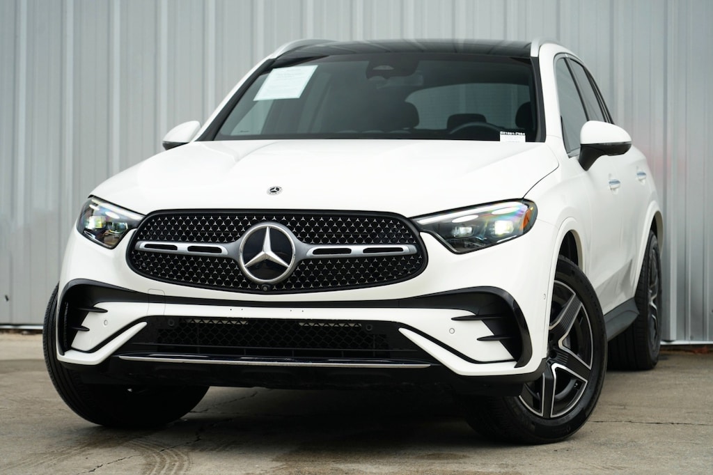 Used 2023 Mercedes-Benz GLC GLC 300 w/ AMG Line & Pinnacle Trim Package SUV