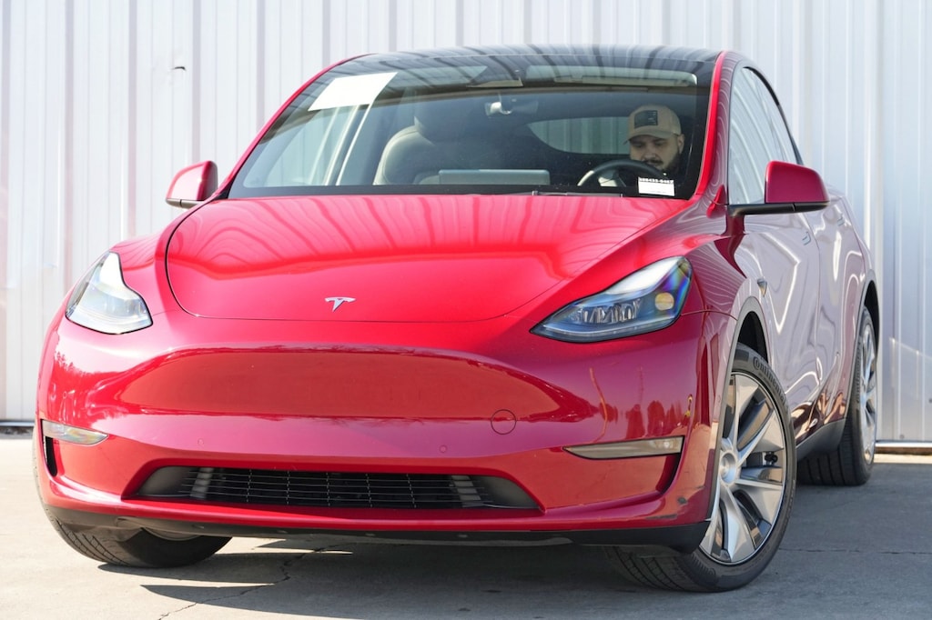 Used 2022 Tesla Model Y Long Range SUV