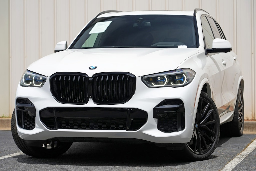 Used 2022 BMW X5 M50i w/ Executive & Parking Assist Packages SUV