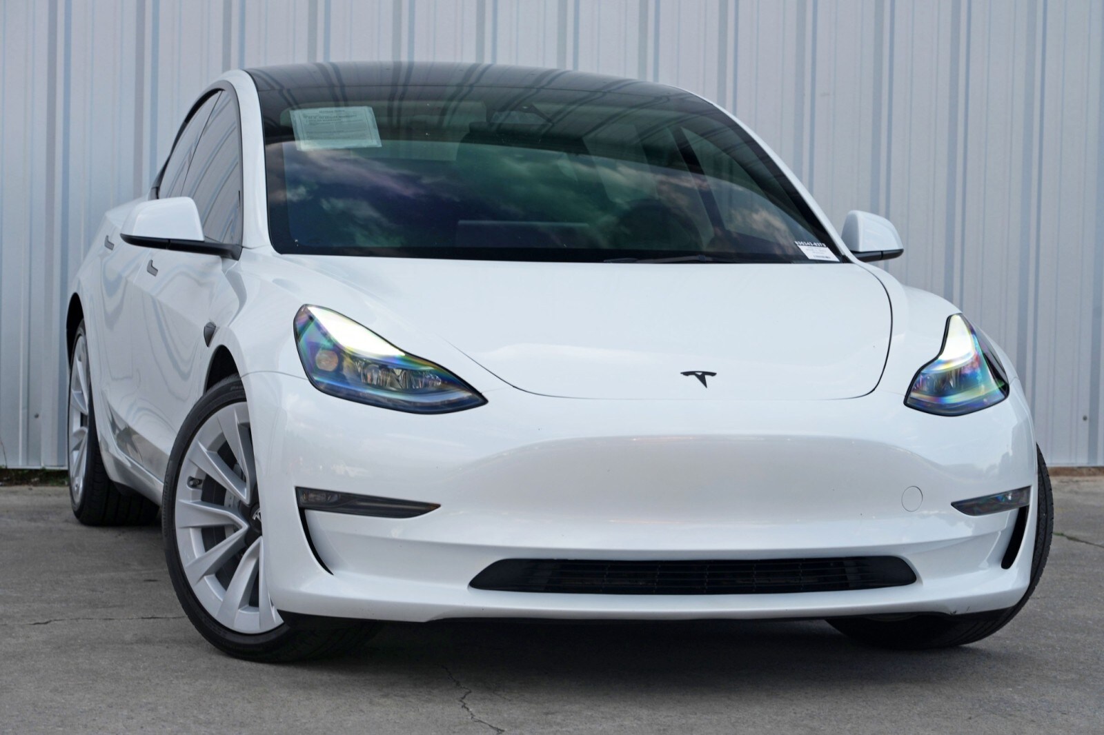 2023 Tesla Model 3 Long Range photo 4
