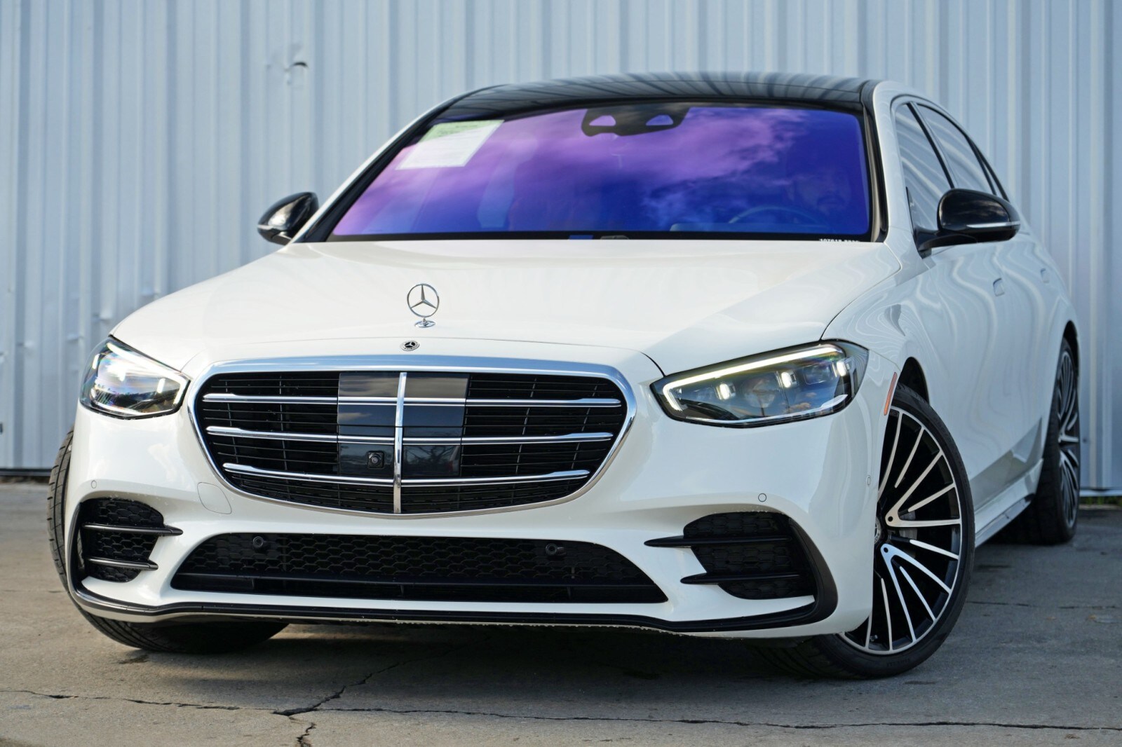 2022 Mercedes Benz S 580 AMG photo 2