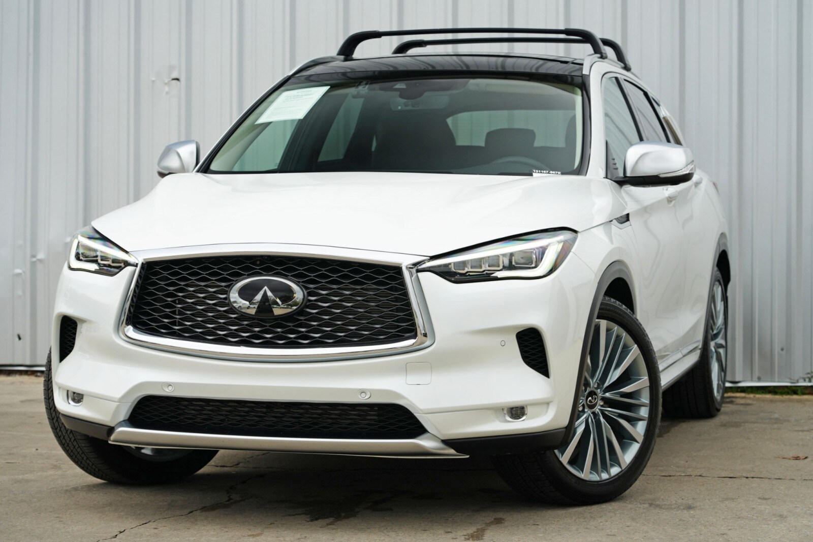 2023 Infiniti QX50 Sensory photo 3