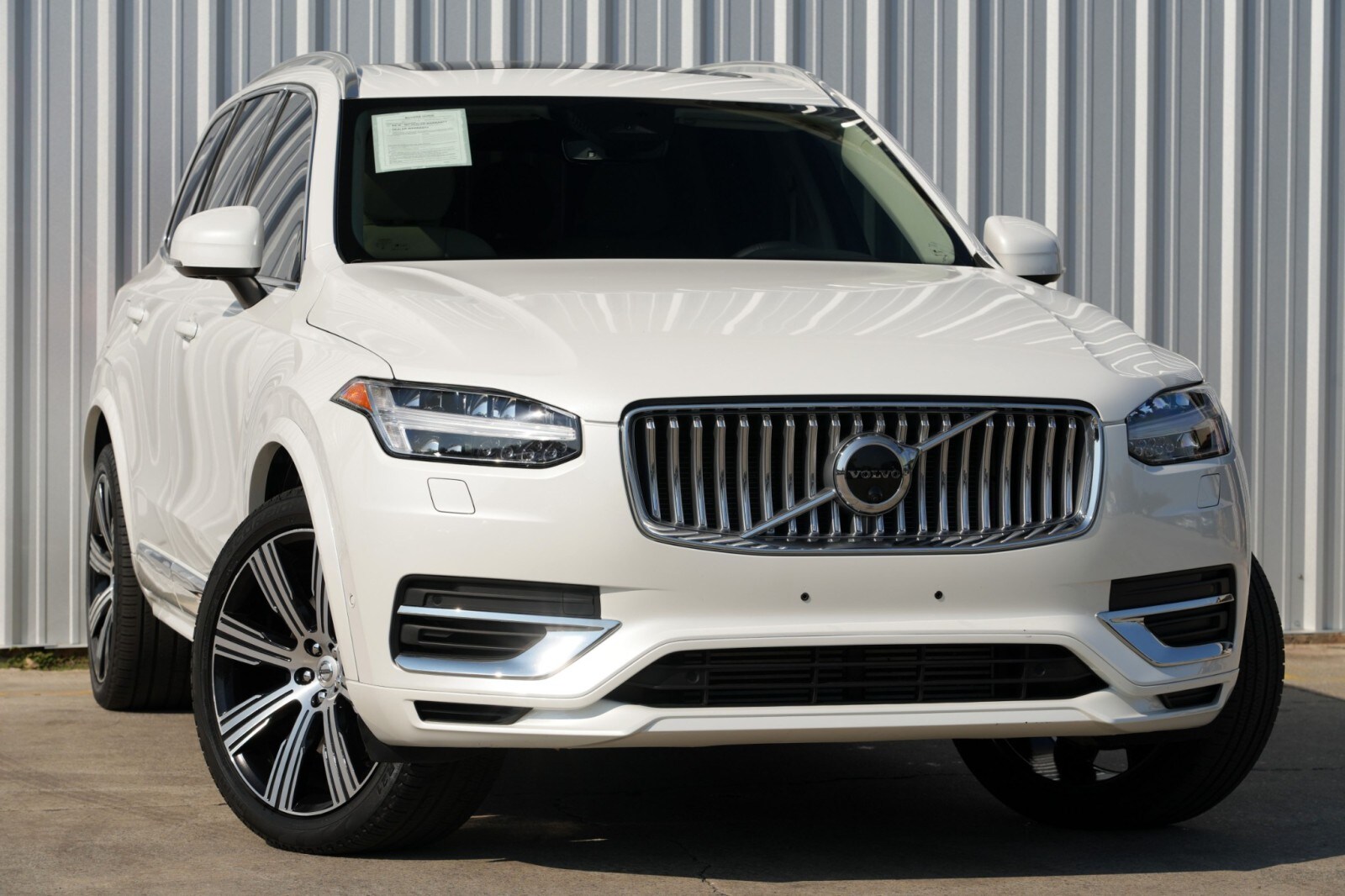 2023 Volvo XC90 Recharge Plus photo 3