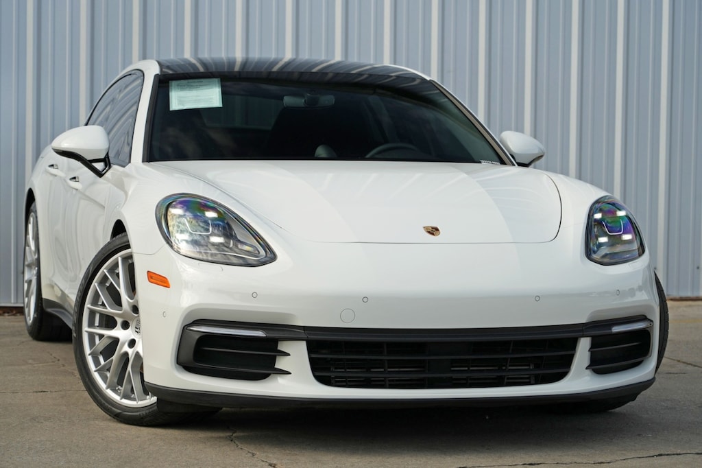 Used 2018 Porsche Panamera 4 w/ Premium Plus Package Sedan