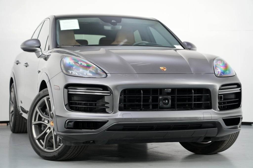 Used 2022 Porsche Cayenne Turbo S E-Hybrid w/ Premium Plus & Assistance Pack SUV