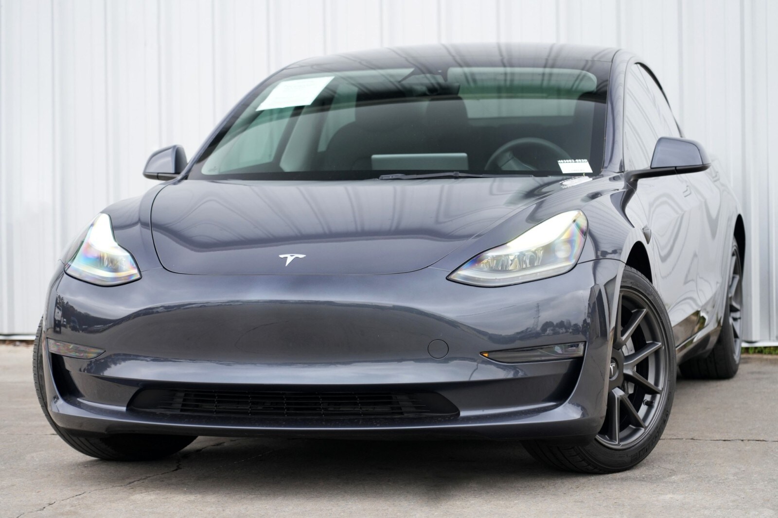 2023 Tesla Model 3 photo 3