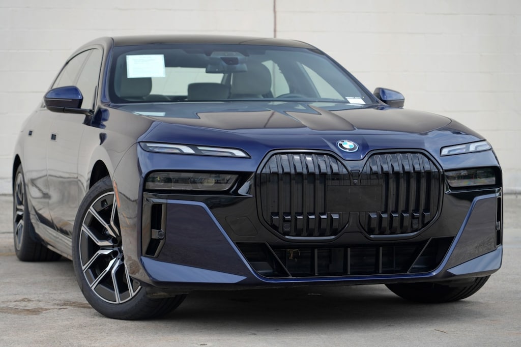 Used 2023 BMW i7 xDrive60 w/ M Sport & Driving Assist Packages Sedan