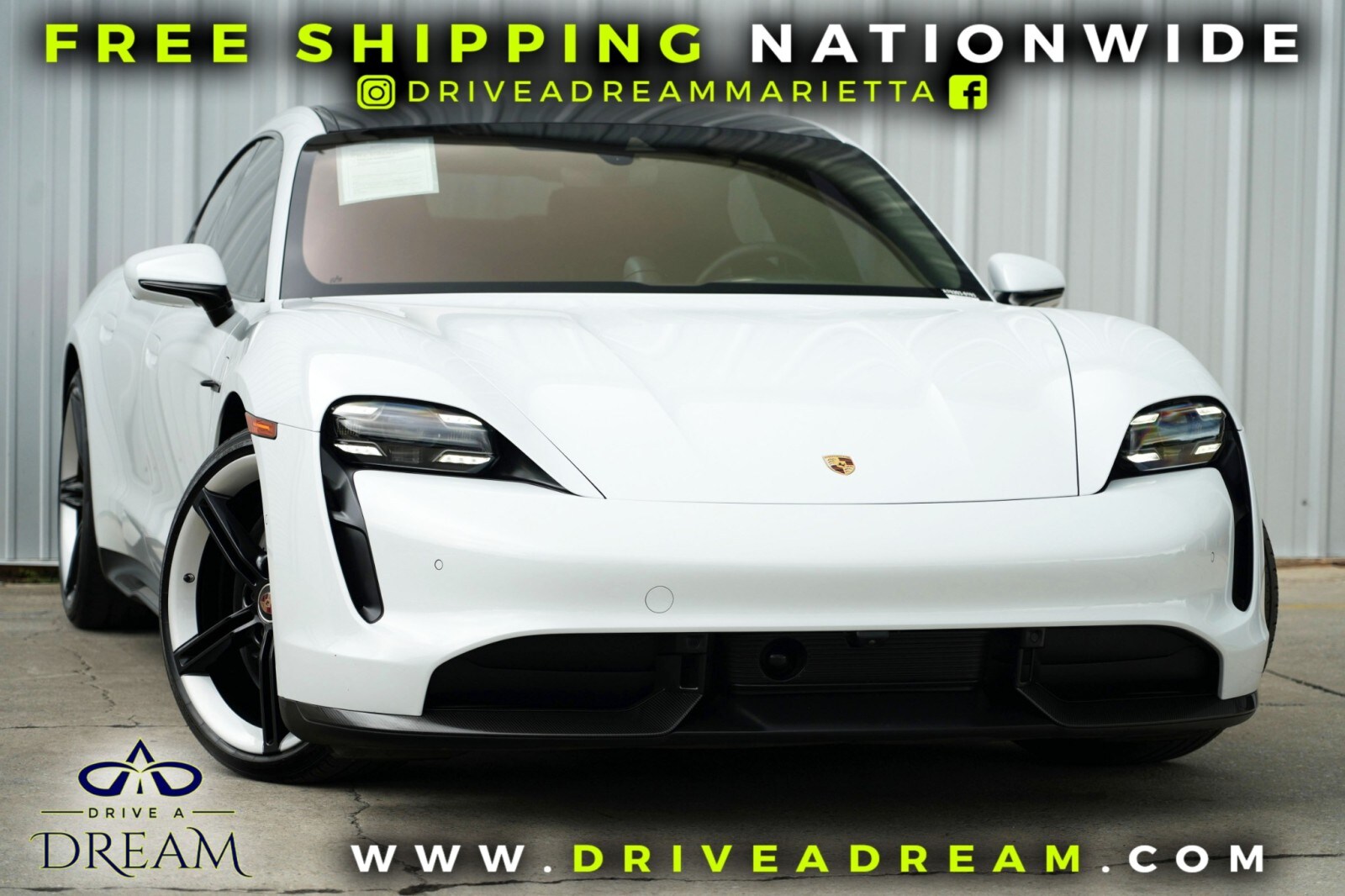 2020 Porsche Taycan Turbo S photo 2