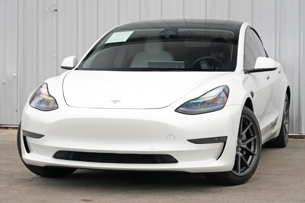 Used 2022 Tesla Model 3 Sedan