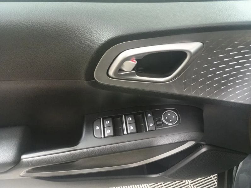 2023 Kia Soul LX - Photo 11