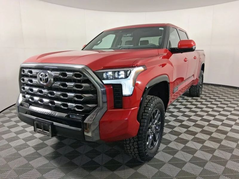 2023 Toyota Tundra Platinum 3.4L 4WD CrewMax 6.5' Bed's photo