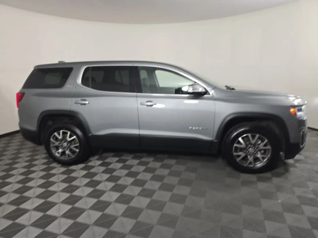 Used 2023 GMC Acadia SLE Sport Utility 4D SUV