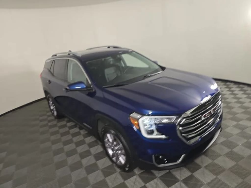 Used 2023 GMC Terrain SLT Sport Utility 4D SUV