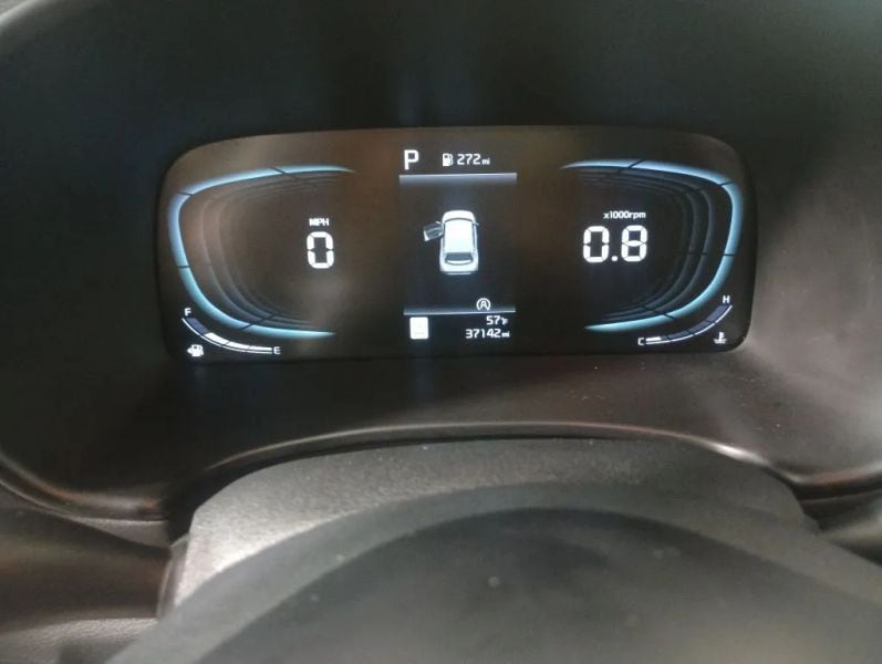 2023 Kia Soul LX - Photo 14