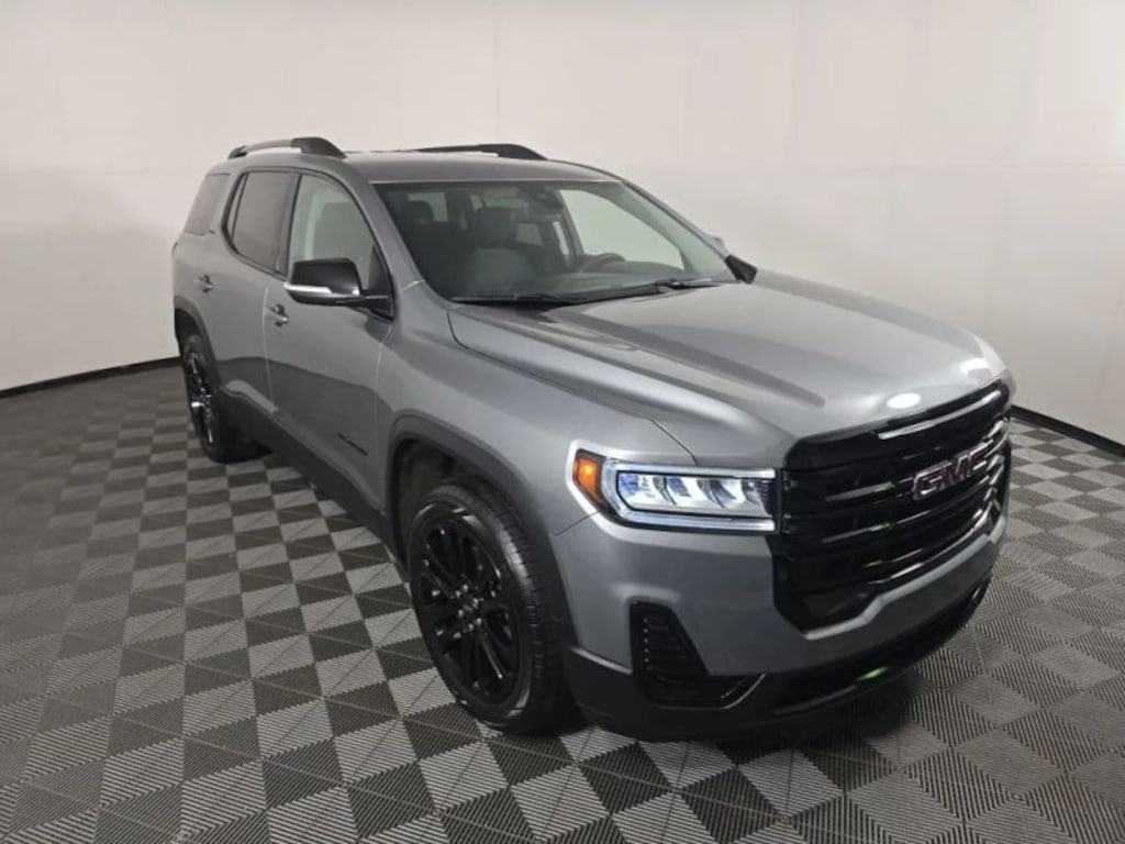 Used 2023 GMC Acadia SLE Sport Utility 4D SUV