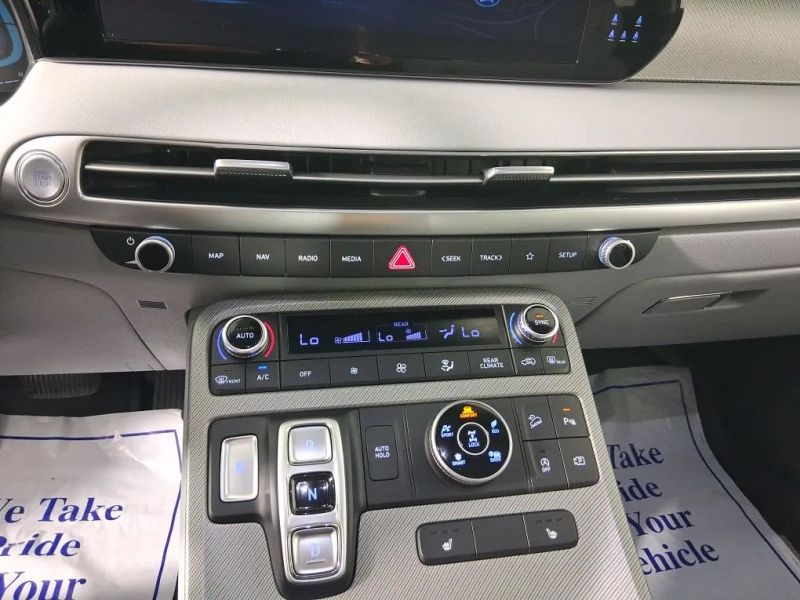 2025 Hyundai Palisade SEL - Photo 15