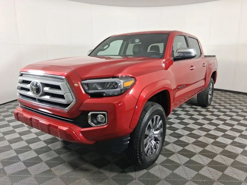 2023 Toyota Tacoma Limited Double Cab 4WD V6 Auto Short Bed's photo