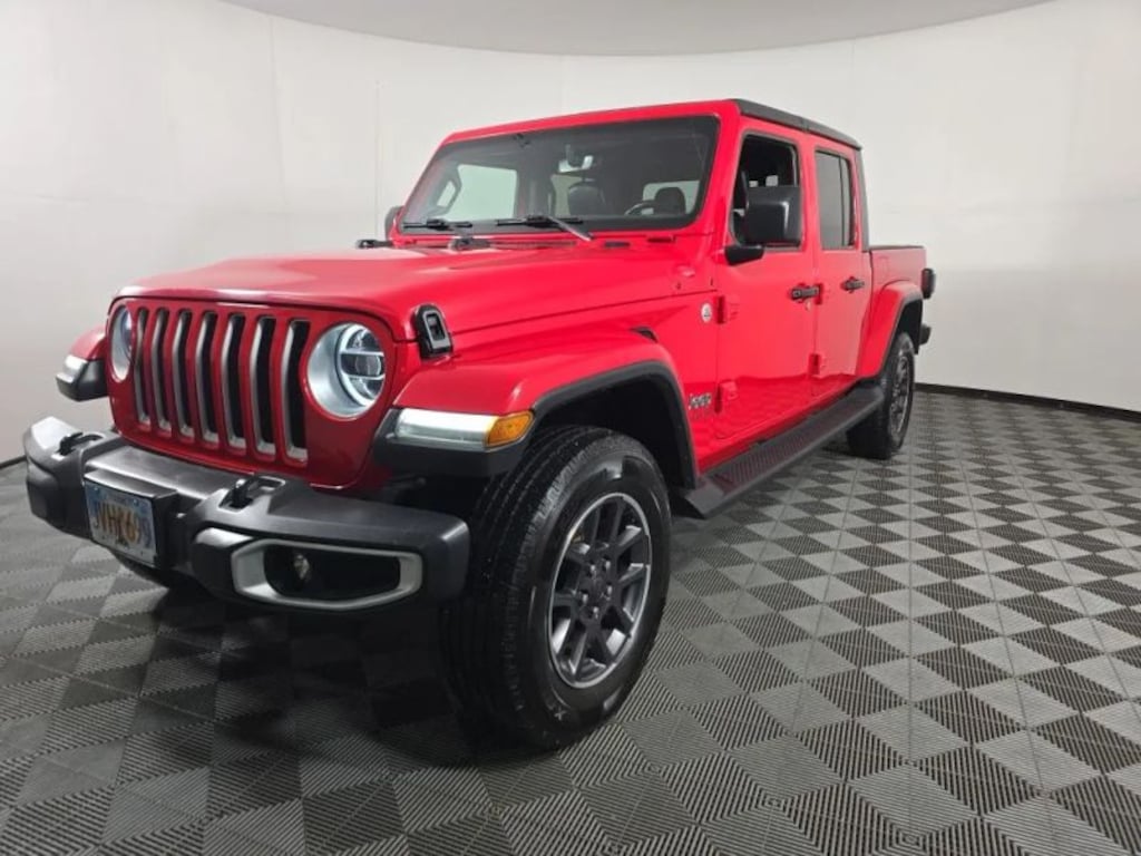 Used 2020 Jeep Gladiator Overland Pickup 4D 5 ft Pickup
