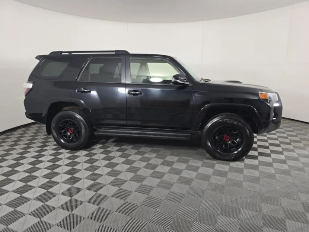 Used 2022 Toyota 4Runner TRD Off-Road Premium Sport Utility 4D SUV