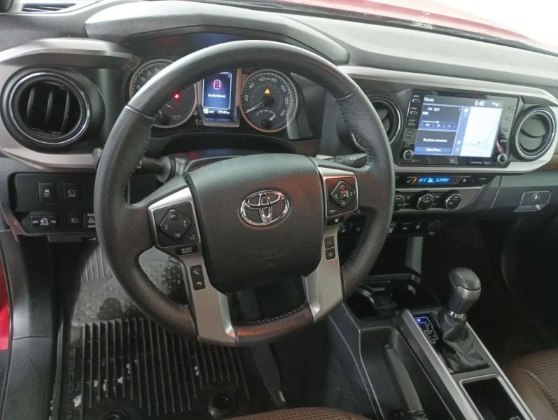 2023 Toyota Tacoma Limited - Photo 12