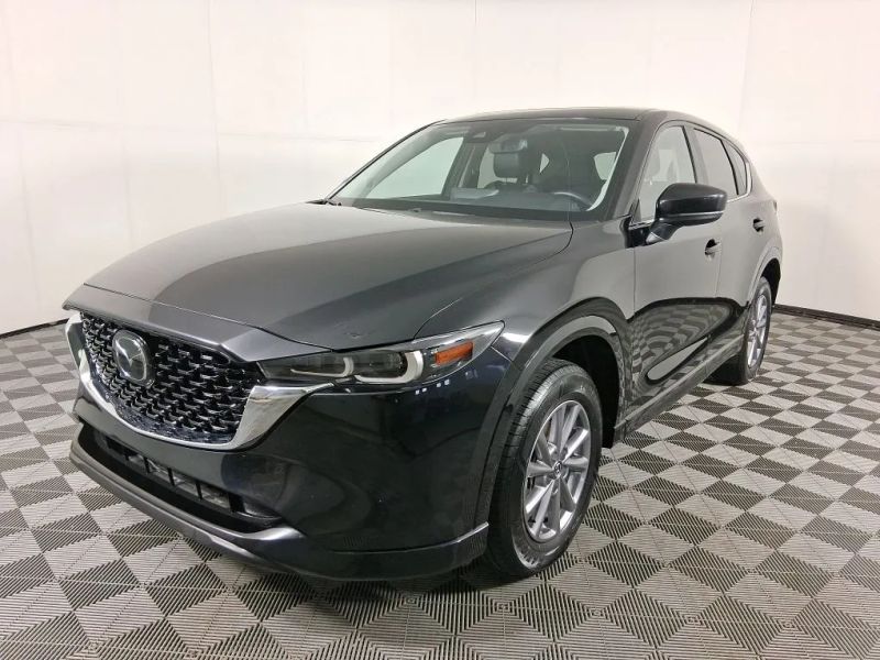 2024 Mazda CX-5 S Preferred package Auto AWD's photo