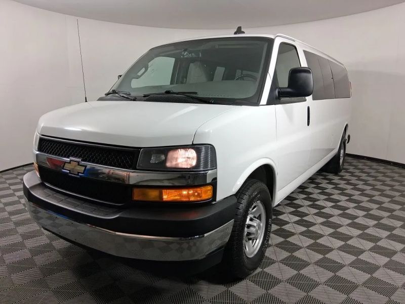 2023 Chevrolet Express Passenger