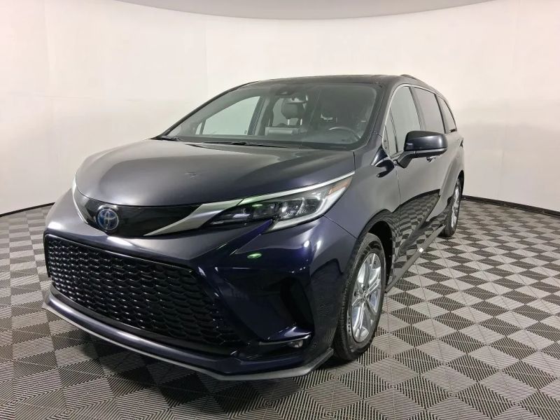 2023 Toyota Sienna