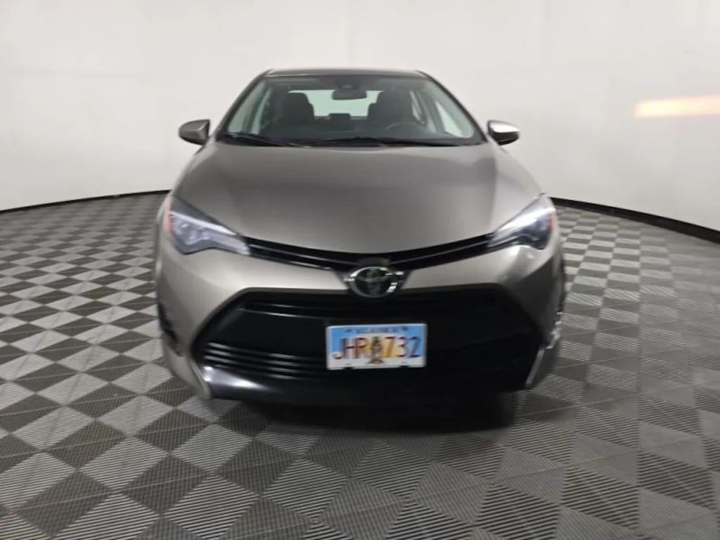 Used 2017 Toyota Corolla LE Sedan 4D Sedan