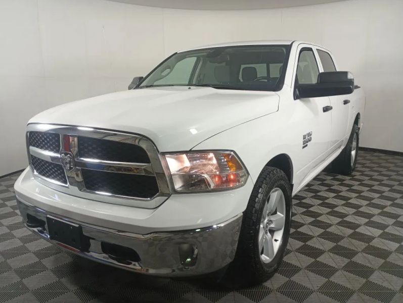 2023 RAM 1500 Classic SLT 4x4 Crew Cab 5'7's photo