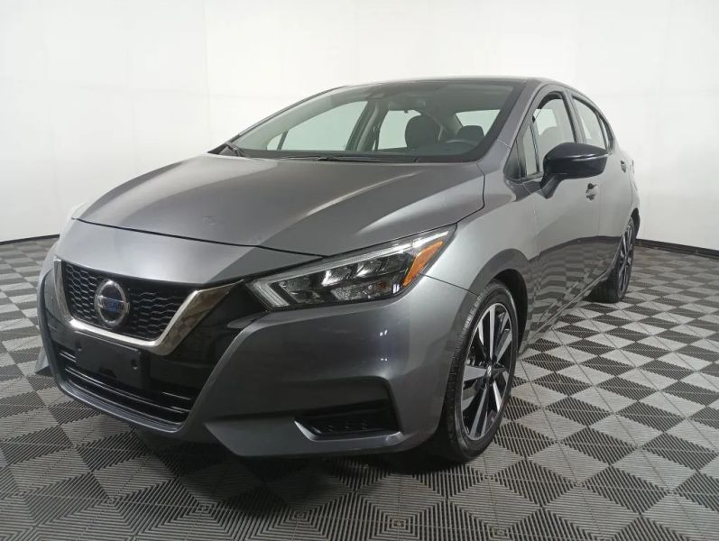 2022 Nissan Versa 1.6 SR CVT's photo