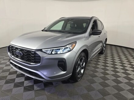 2024 Ford Escape ST-Line Sport Utility 4D SUV