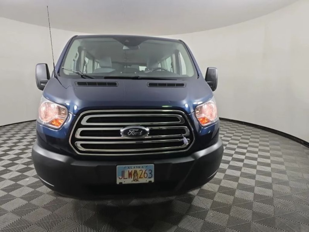 Used 2018 Ford Transit 350 Wagon XLT w/Low Roof w/Sliding Side Door Van 3D Passenger