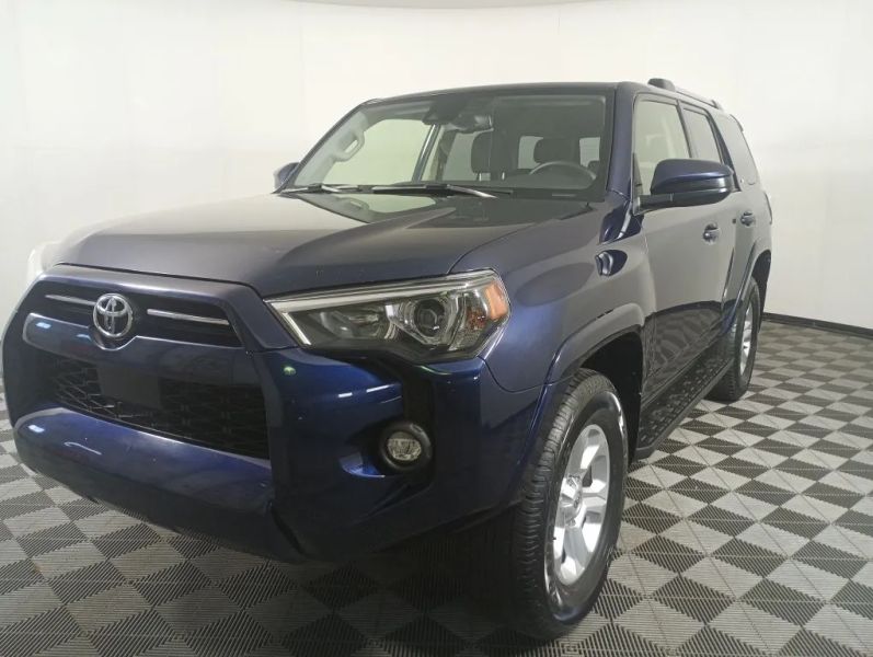 2024 Toyota 4Runner SR5 4WD V6's photo