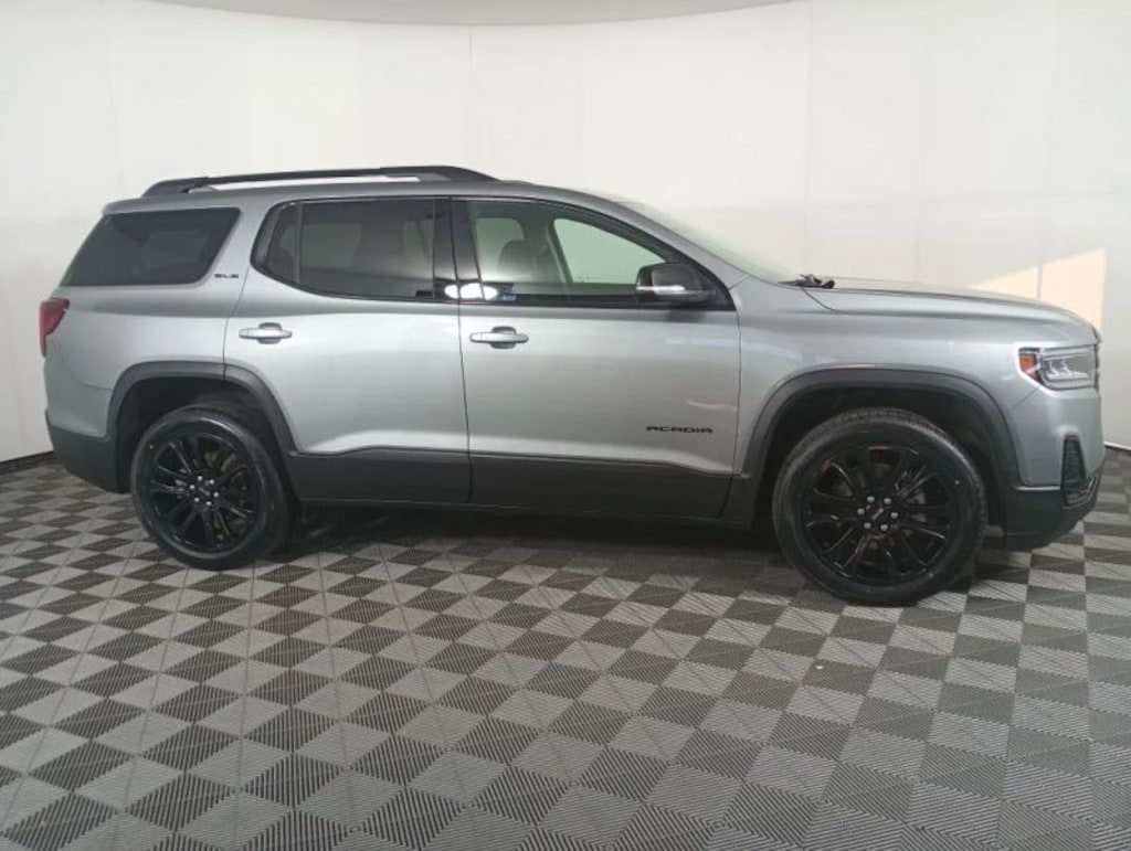 Used 2023 GMC Acadia SLE Sport Utility 4D SUV