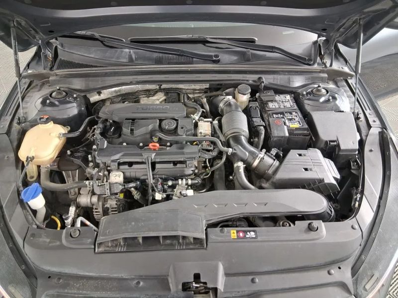 2023 Kia K5 LXS - Photo 19