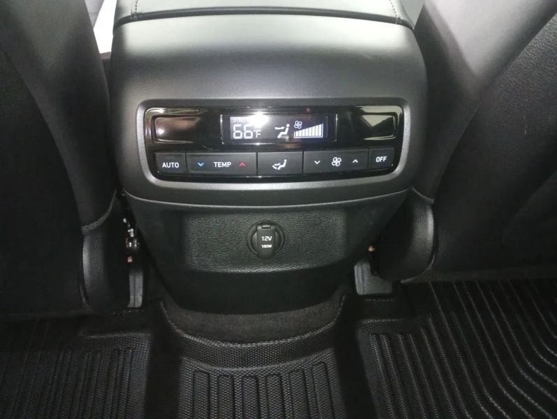 2025 Hyundai Palisade SEL - Photo 18