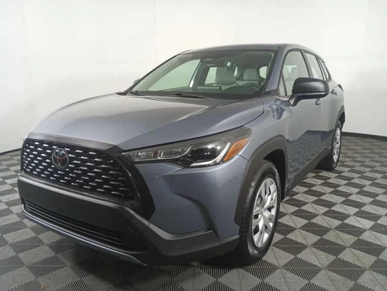 2023 Toyota Corolla Cross L AWD's photo