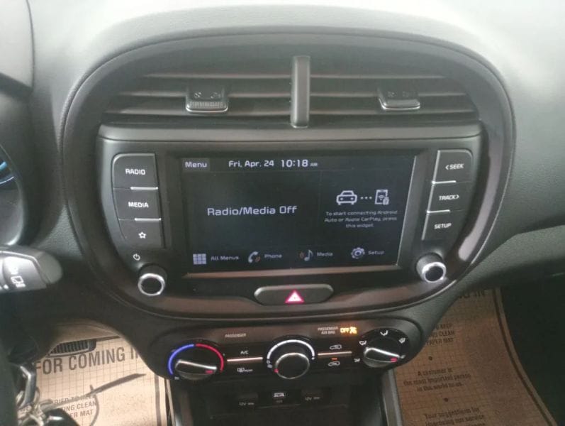 2023 Kia Soul LX - Photo 15