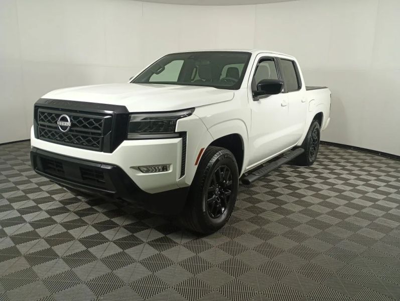 2023 Nissan Frontier SV's photo