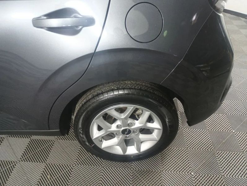 2023 Kia Soul LX - Photo 9